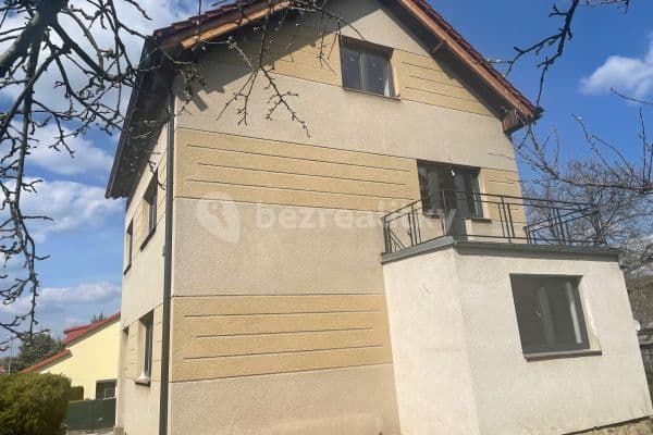 Pronájem bytu 2+1 55 m², Kmochova, Hostivice Pronájem bytu 2+1 55 m², Kmochova, Hostivice