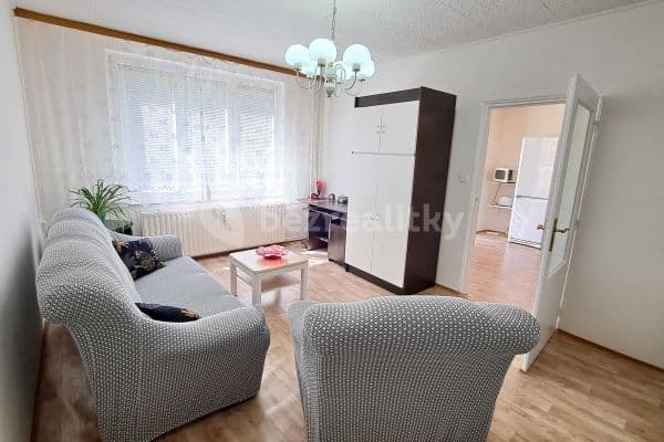 Pronájem bytu 1+1 38 m², Školní, Karlovy Vary, Karlovarský kraj