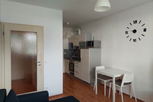Pronájem bytu 2+kk 35 m², Šedova, Hlavní město Praha Pronájem bytu 2+kk 35 m², Šedova, Hlavní město Praha