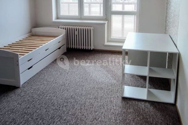 Pronájem bytu 1+kk 30 m², Varenská, Ostrava Pronájem bytu 1+kk 30 m², Varenská, Ostrava