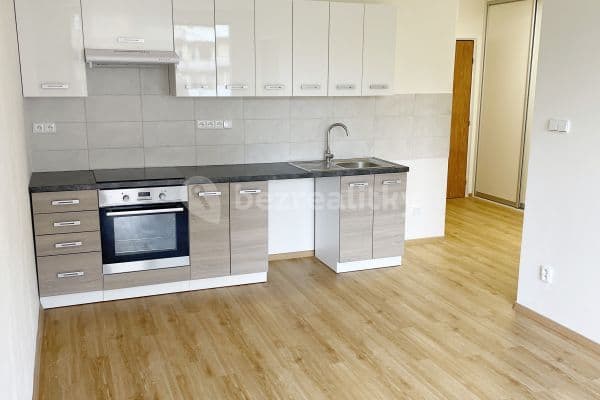 Pronájem bytu 2+kk 40 m², Bělehradská, Most Pronájem bytu 2+kk 40 m², Bělehradská, Most