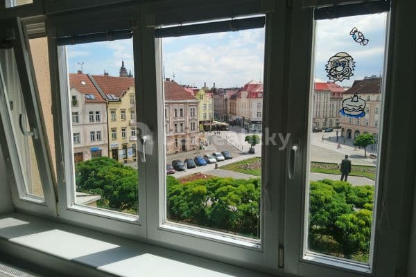 Pronájem bytu 2+1 87 m², Hradec Králové, Královéhradecký kraj