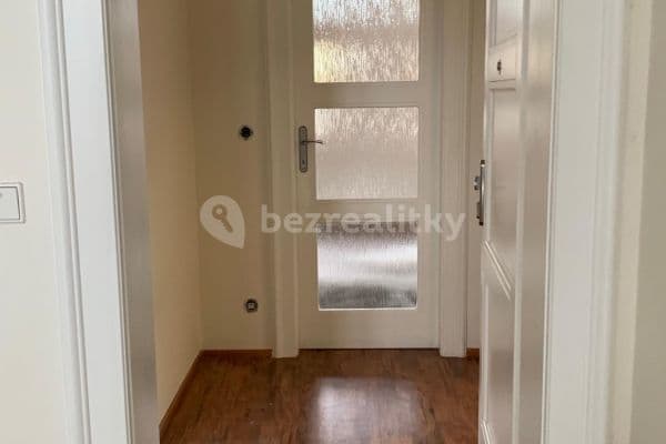 Pronájem bytu 1+kk 30 m², Na Perštýně, Liberec Pronájem bytu 1+kk 30 m², Na Perštýně, Liberec