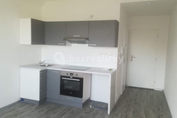 Pronájem bytu Garsoniéra 25 m², Charkovská, Pronájem bytu Garsoniéra 25 m², Charkovská,
