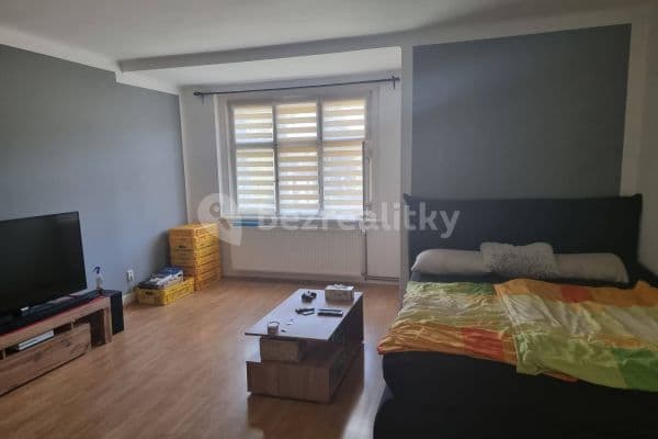Pronájem bytu 2+1 84 m², Husitská, Liberec Pronájem bytu 2+1 84 m², Husitská, Liberec