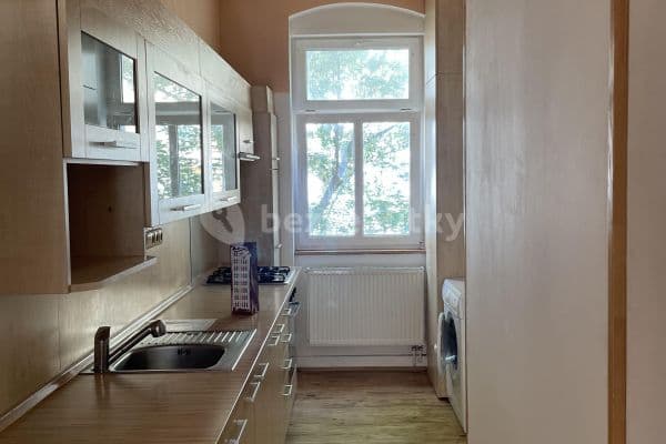 Pronájem bytu 1+1 39 m², Bulharská, Pronájem bytu 1+1 39 m², Bulharská,