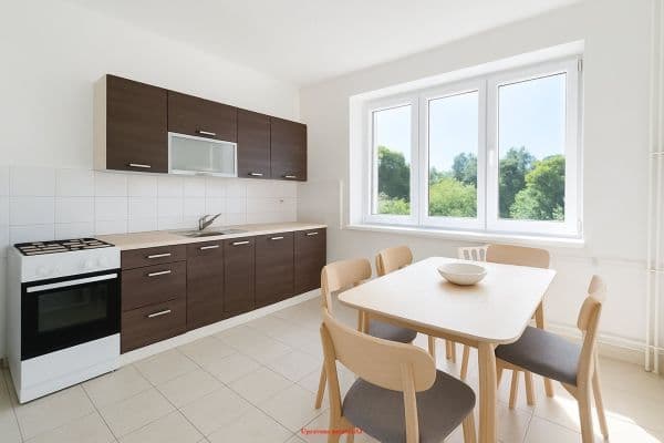 Pronájem bytu 2+1 56 m², Čapkova, Karviná, Moravskoslezský kraj Pronájem bytu 2+1 56 m², Čapkova, Karviná, Moravskoslezský kraj