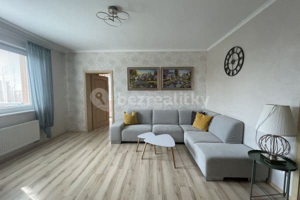 Pronájem bytu 3+1 79 m², V Javorech, Praha Pronájem bytu 3+1 79 m², V Javorech, Praha