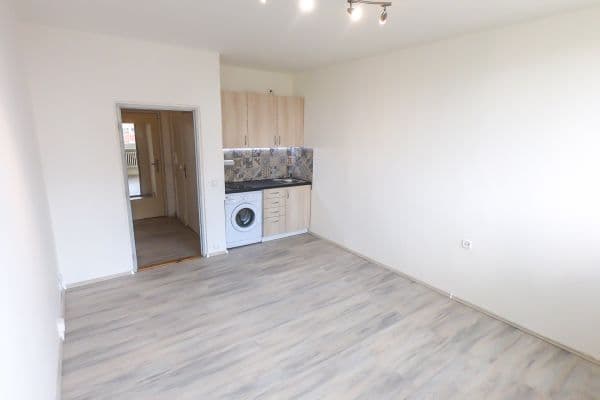 Prodej bytu 1+kk 23 m², Halasovo náměstí, Prodej bytu 1+kk 23 m², Halasovo náměstí,
