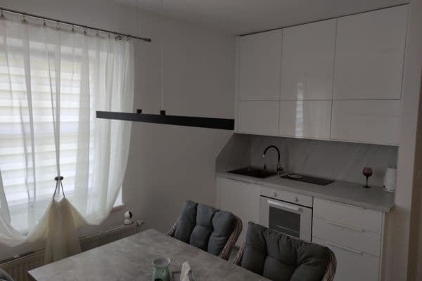 Prodej bytu 3+kk 49 m², Opárno, Velemín Prodej bytu 3+kk 49 m², Opárno, Velemín