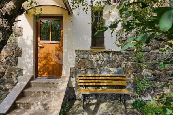 Pronájem bytu 1+1 40 m², Tismenická, Tábor, Jihočeský kraj Pronájem bytu 1+1 40 m², Tismenická, Tábor, Jihočeský kraj