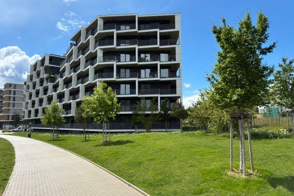 Pronájem bytu 2+kk 56 m², Ramonova, Praha Pronájem bytu 2+kk 56 m², Ramonova, Praha