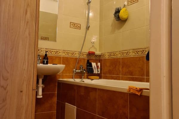 Pronájem bytu 2+1 58 m², Zelinářská, Praha Pronájem bytu 2+1 58 m², Zelinářská, Praha