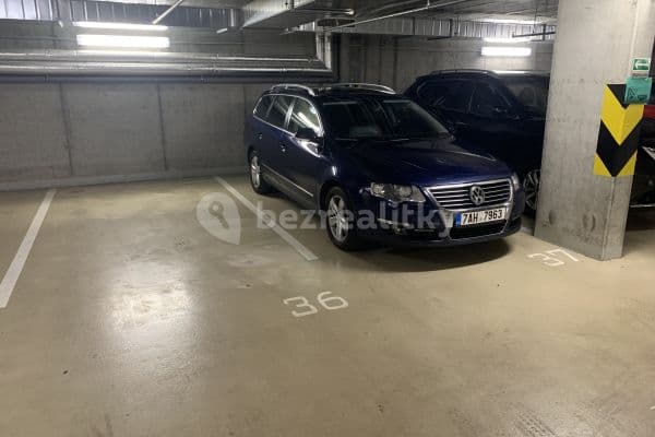 Pronájem garáže 15 m², Pronájem garáže 15 m²,