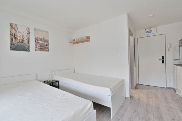 Pronájem bytu 1+kk 16 m², Hybešova,  Pronájem bytu 1+kk 16 m², Hybešova,