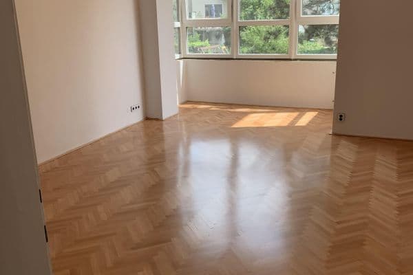 Pronájem bytu 2+1 75 m², Mišákova, Olomouc Pronájem bytu 2+1 75 m², Mišákova, Olomouc