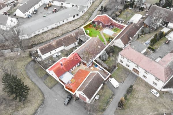 Prodej domu 439 m², pozemek 1.142 m², Na Návsi, Hrdějovice, Jihočeský kraj