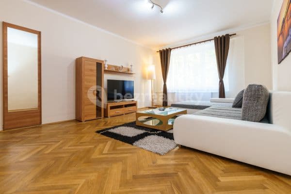 Pronájem bytu 2+1 58 m², Karlovy Vary, Karlovarský kraj