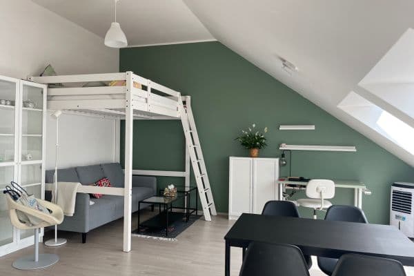Pronájem bytu 1+kk 44 m², Koněvova, Pronájem bytu 1+kk 44 m², Koněvova,