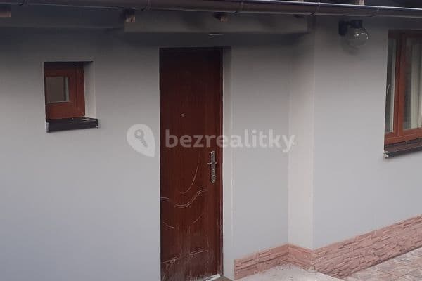 Pronájem domu 70 m², pozemek 400 m², Louňovice Pronájem domu 70 m², pozemek 400 m², Louňovice