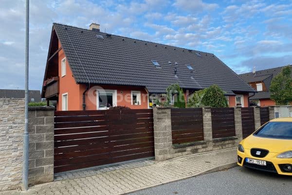Pronájem domu 119 m², pozemek 455 m², Průběžná, Nupaky Pronájem domu 119 m², pozemek 455 m², Průběžná, Nupaky