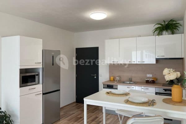 Pronájem bytu 1+kk 40 m², Sídliště Osvobození, Vyškov Pronájem bytu 1+kk 40 m², Sídliště Osvobození, Vyškov