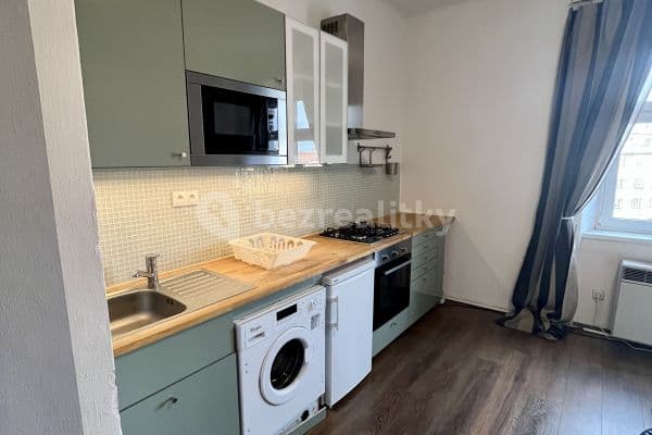 Pronájem bytu Garsoniéra 35 m², U Křížku, Praha Pronájem bytu Garsoniéra 35 m², U Křížku, Praha