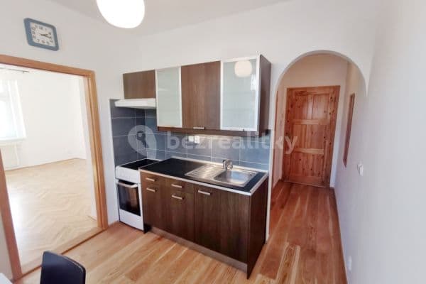 Pronájem bytu 1+1 30 m², Na Slovance, Praha Pronájem bytu 1+1 30 m², Na Slovance, Praha