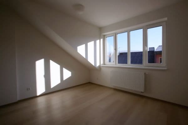 Pronájem bytu 1+kk 27 m², Tyršova, Písek Pronájem bytu 1+kk 27 m², Tyršova, Písek