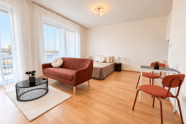 Pronájem bytu 1+kk 46 m², Nademlejnská, Praha Pronájem bytu 1+kk 46 m², Nademlejnská, Praha