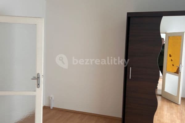 Pronájem bytu 2+1 54 m², Lihovarská, Praha