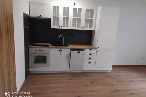 Pronájem bytu 1+kk 33 m², Havlíčkův Brod Pronájem bytu 1+kk 33 m², Havlíčkův Brod