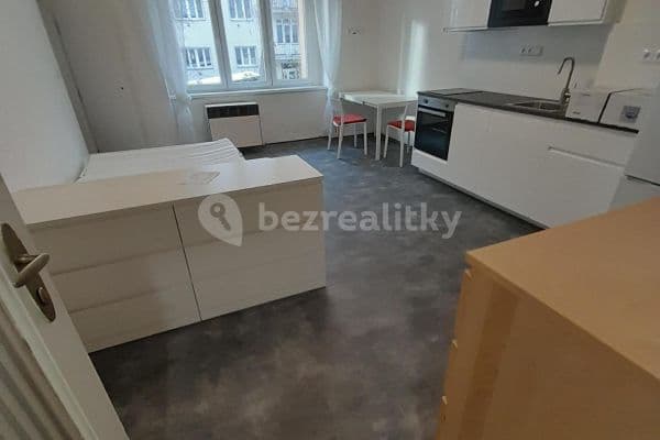 Pronájem bytu 1+kk 30 m², Počátecká, Praha Pronájem bytu 1+kk 30 m², Počátecká, Praha