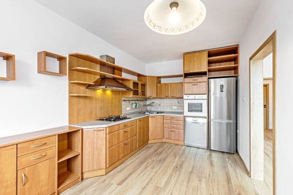 Pronájem bytu 3+1 78 m², F. L. Čelakovského, Jablonec nad Nisou Pronájem bytu 3+1 78 m², F. L. Čelakovského, Jablonec nad Nisou