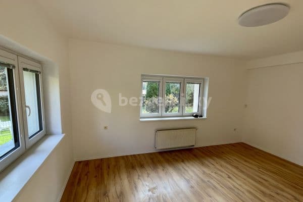 Pronájem bytu 2+kk 47 m², Chotouňská, Praha Pronájem bytu 2+kk 47 m², Chotouňská, Praha
