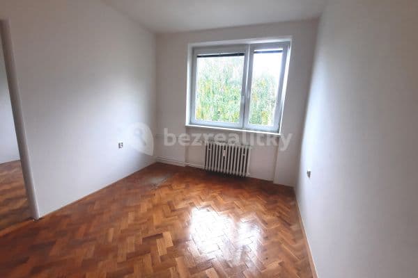 Pronájem bytu 3+1 78 m², Otakara Kubína, Boskovice Pronájem bytu 3+1 78 m², Otakara Kubína, Boskovice
