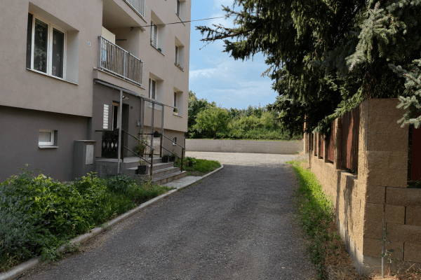 Pronájem bytu 1+1 34 m², Vysoká Pronájem bytu 1+1 34 m², Vysoká