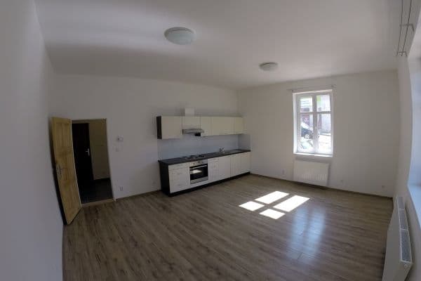 Pronájem bytu 2+kk 45 m², Na Bojišti, Liberec Pronájem bytu 2+kk 45 m², Na Bojišti, Liberec
