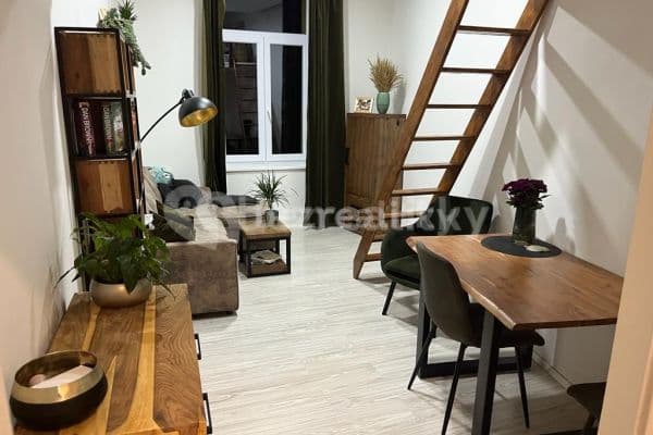Pronájem bytu 2+1 38 m², Zenklova, Praha Pronájem bytu 2+1 38 m², Zenklova, Praha
