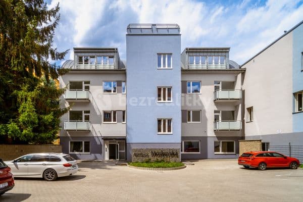 Pronájem bytu 2+kk 70 m², Moskevská, Karlovy Vary