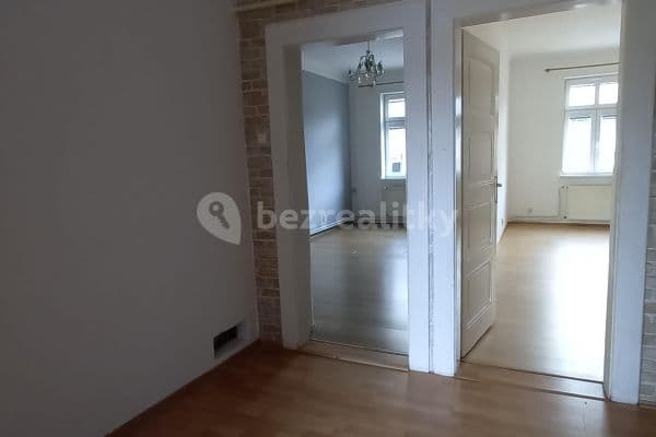 Pronájem bytu 2+1 73 m², Majakovského, Karlovy Vary, Karlovarský kraj