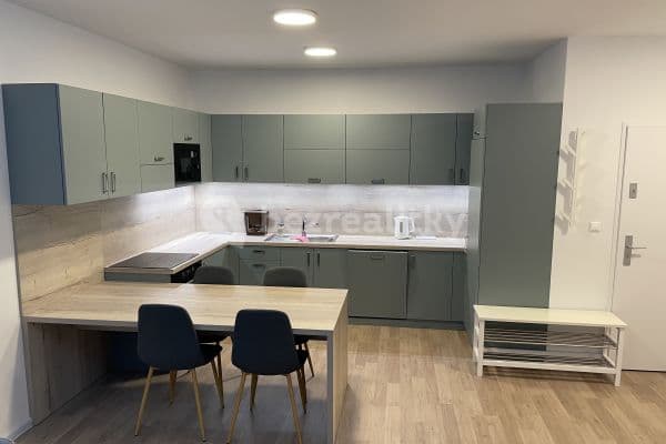 Pronájem bytu 2+1 45 m², Galvaniho, Ružinov Pronájem bytu 2+1 45 m², Galvaniho, Ružinov