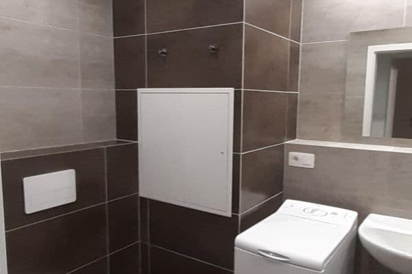 Pronájem bytu 1+1 36 m², Kolískova, Karlova Ves Pronájem bytu 1+1 36 m², Kolískova, Karlova Ves