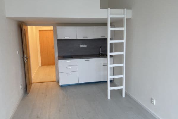Pronájem bytu 1+kk 24 m², Hudcova, Brno Pronájem bytu 1+kk 24 m², Hudcova, Brno