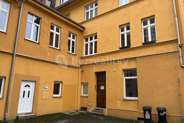Pronájem bytu 1+1 50 m², Bulharská, Karlovy Vary