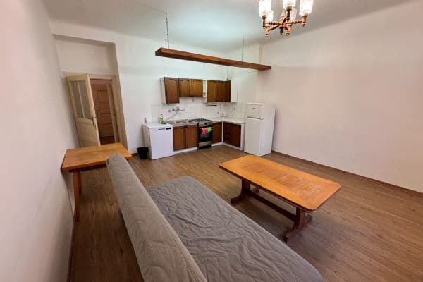 Pronájem bytu 2+kk 55 m², Komunardů, Praha Pronájem bytu 2+kk 55 m², Komunardů, Praha