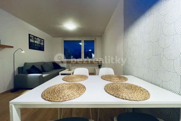 Pronájem bytu 3+kk 68 m², Makovského, Praha Pronájem bytu 3+kk 68 m², Makovského, Praha