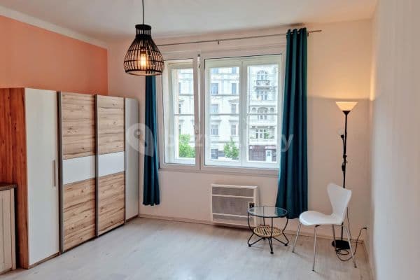 Pronájem bytu 2+kk 46 m², Kodaňská, Praha Pronájem bytu 2+kk 46 m², Kodaňská, Praha