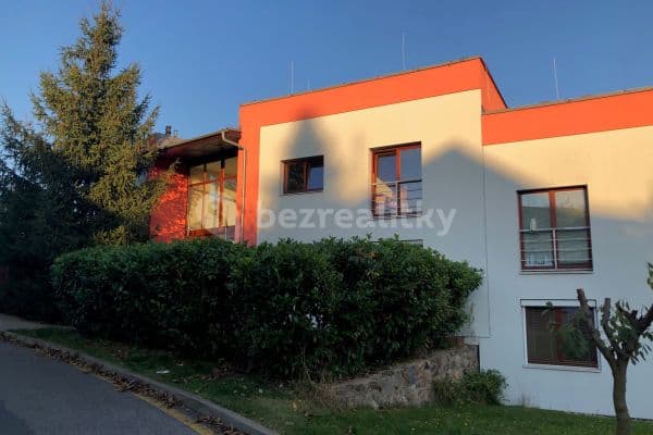 Pronájem bytu 2+kk 47 m², Zahradní, Jílové u Prahy Pronájem bytu 2+kk 47 m², Zahradní, Jílové u Prahy