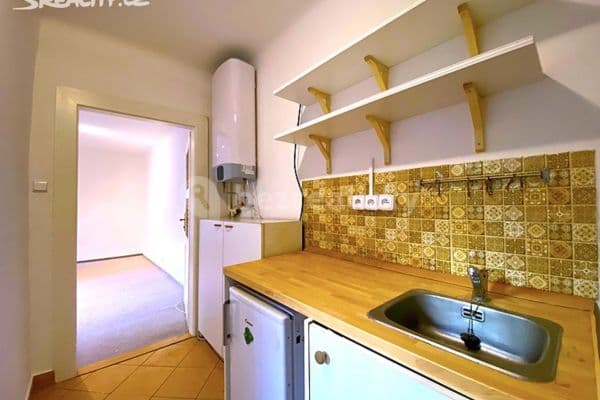 Pronájem bytu 1+kk 28 m², Na Dolinách, Hlavní město Praha Pronájem bytu 1+kk 28 m², Na Dolinách, Hlavní město Praha